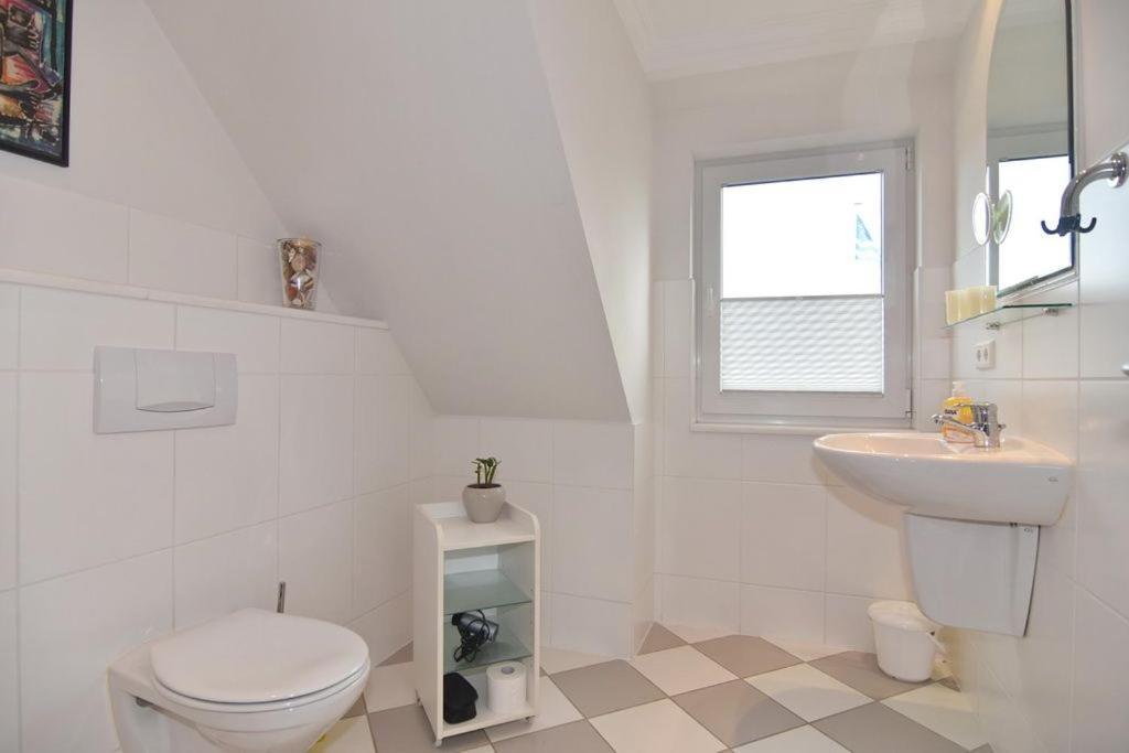 Ferienwohnung Louise, Whg 3 Westerland Exterior foto
